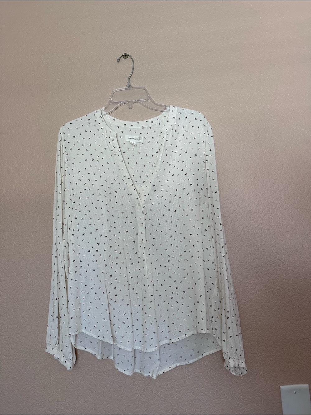 Treasure & Bond White Button-Front Blouse with Tiny Red Leaves